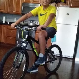 Meet your Posher, Jose